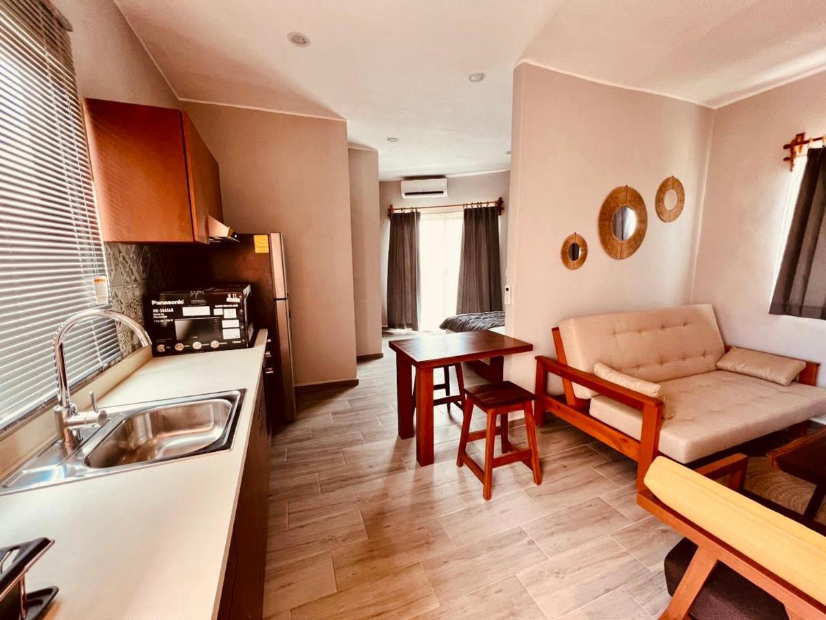 Hotel Manglar Suites Махахуал Екстериор снимка