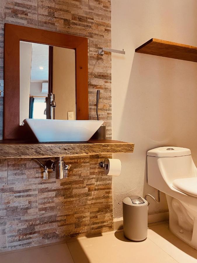 Hotel Manglar Suites Махахуал Екстериор снимка