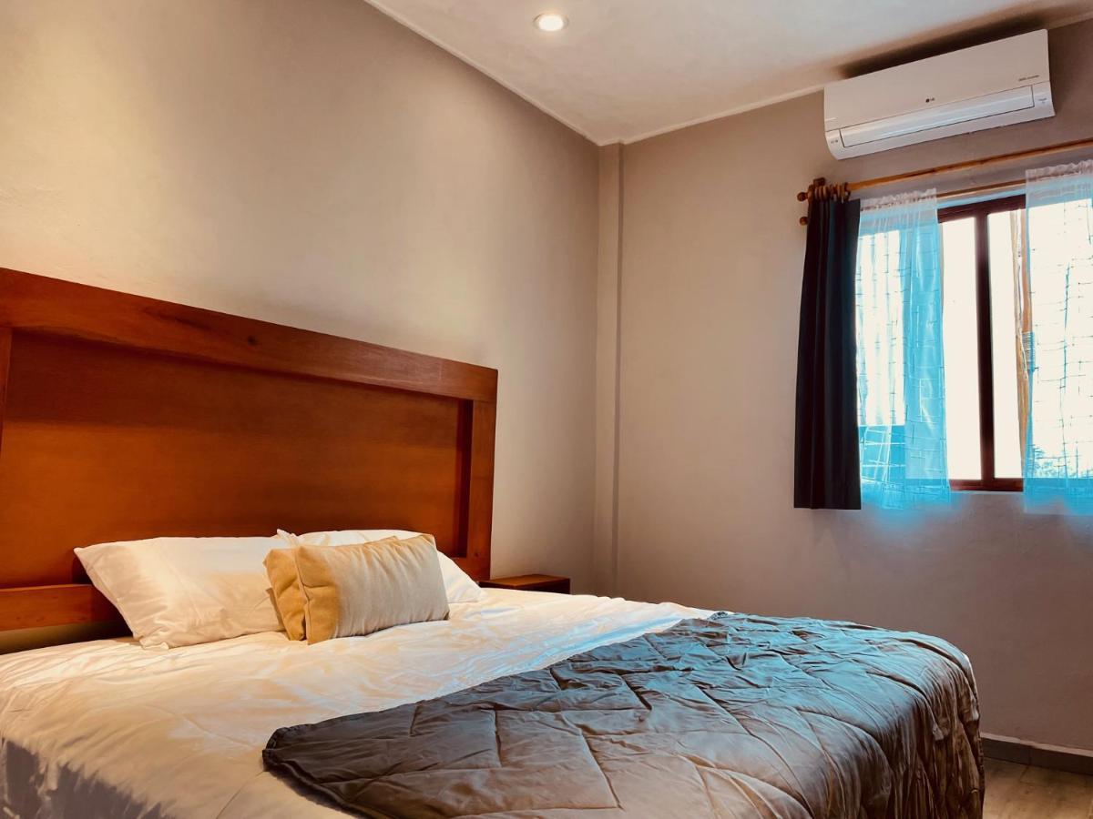 Hotel Manglar Suites Махахуал Екстериор снимка