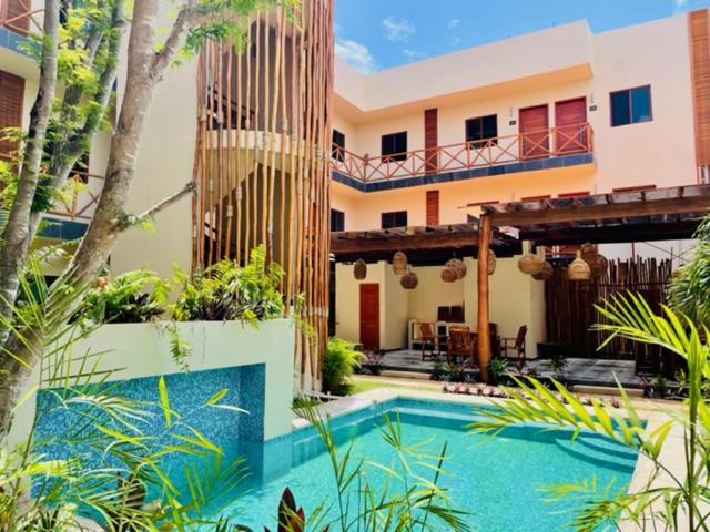 Hotel Manglar Suites Махахуал Екстериор снимка