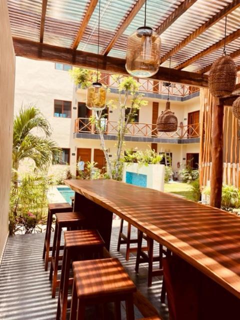 Hotel Manglar Suites Махахуал Екстериор снимка