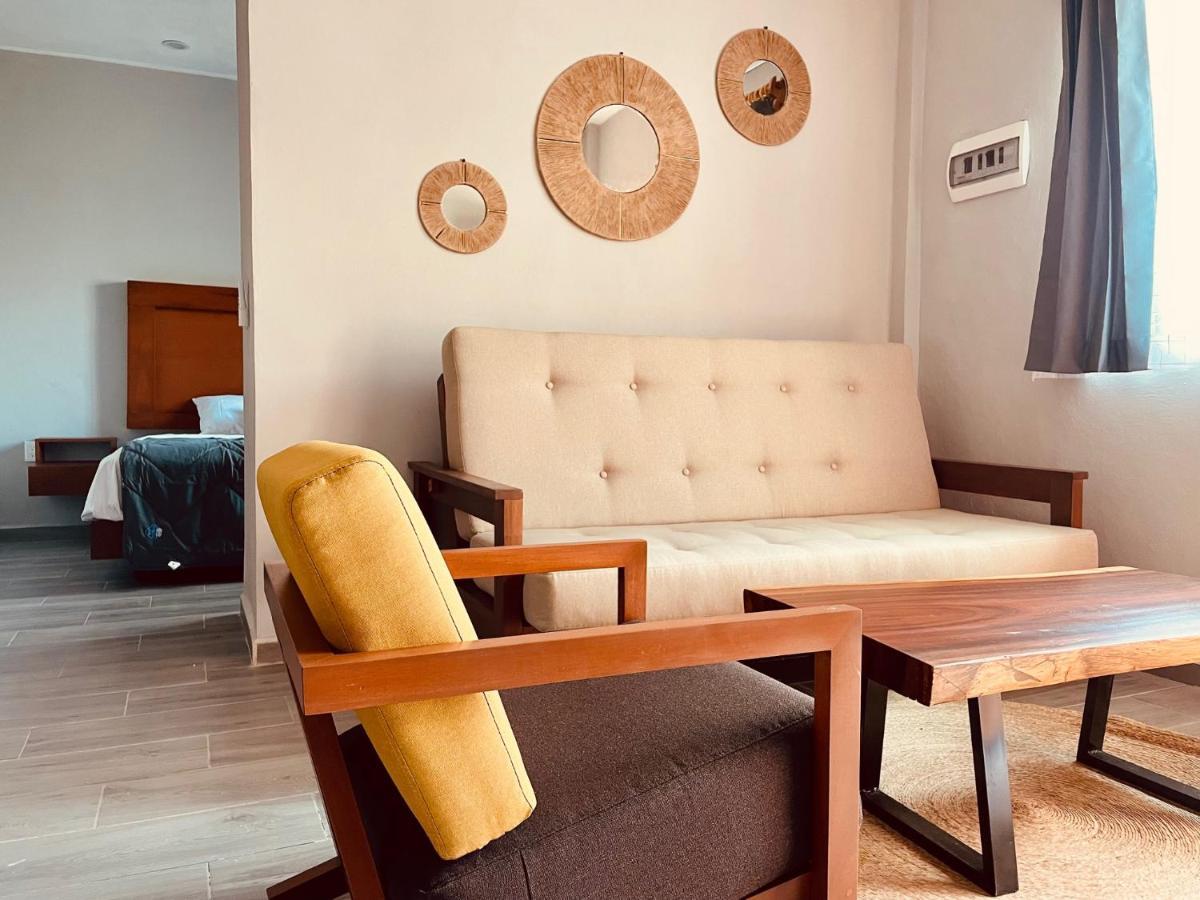 Hotel Manglar Suites Махахуал Екстериор снимка